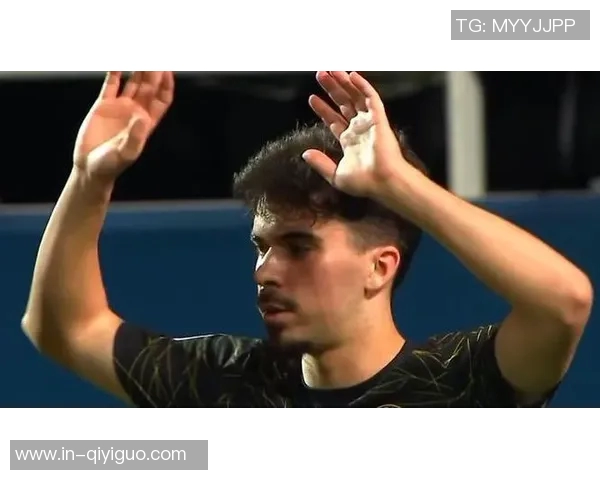 维蒂尼亚高度评价维拉蒂称其为全能中场的魔术师展现非凡才华